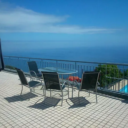 Loreto Luxury Villa *
